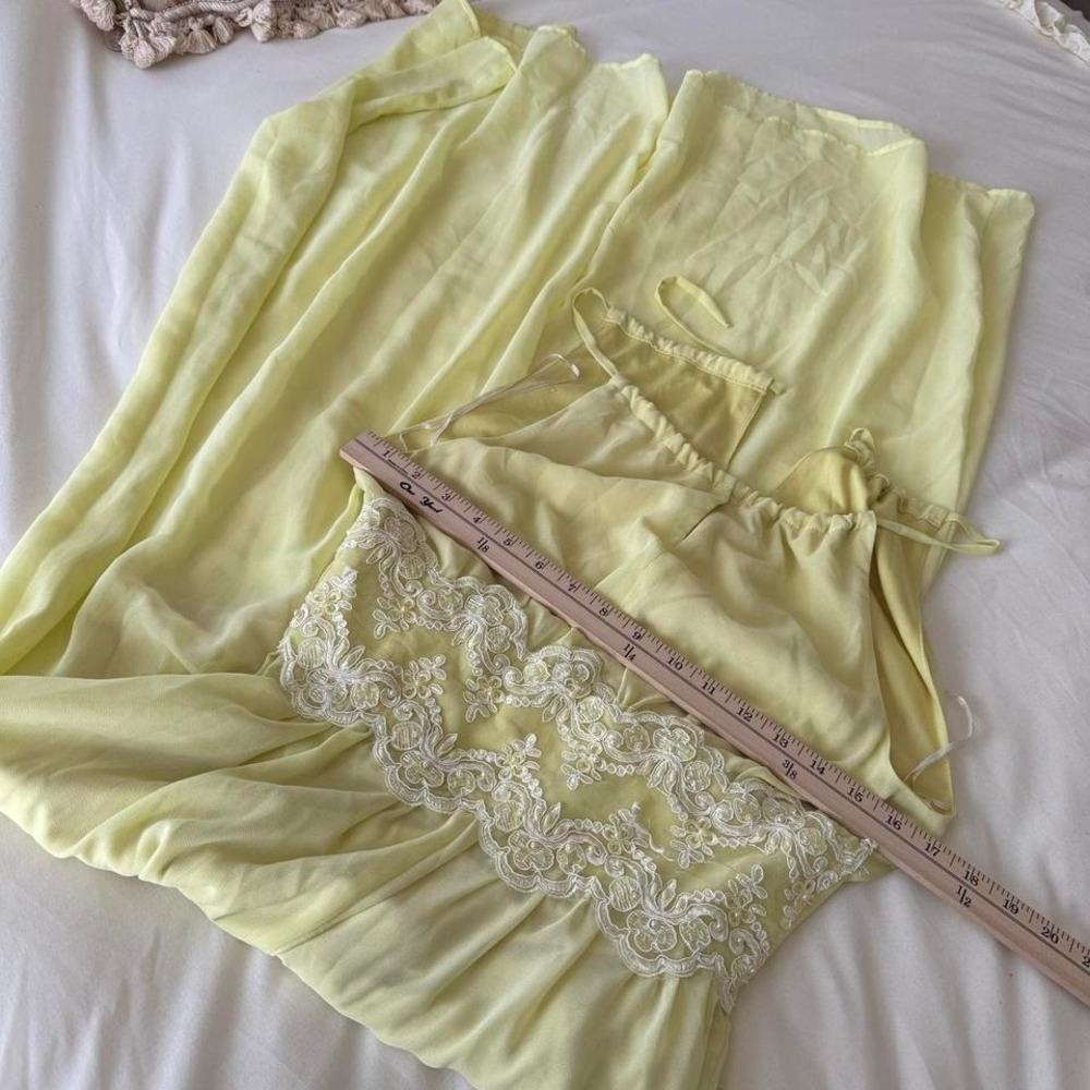 70s yellow‎ lace maxi dress - Picture 5 of 5